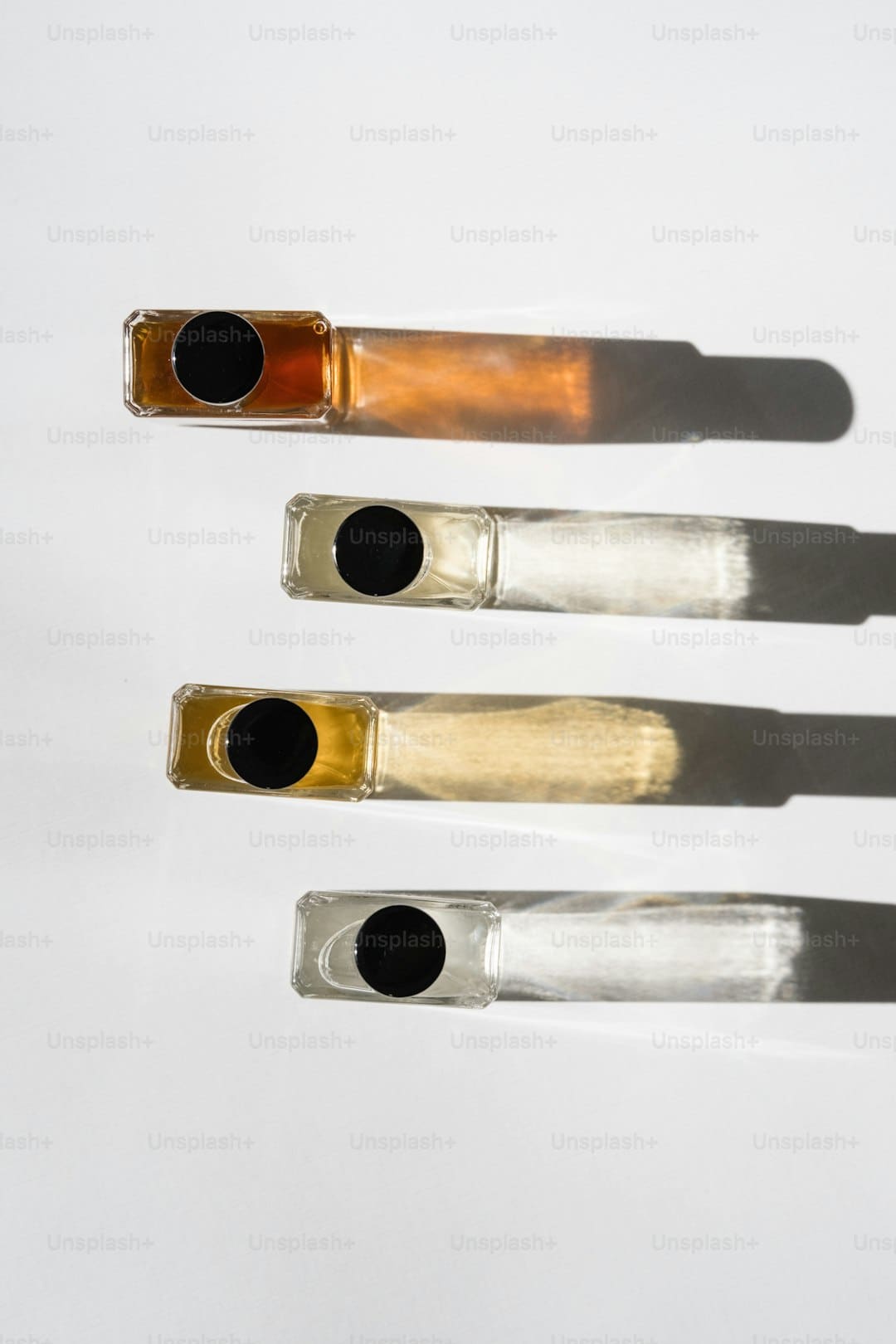 鹿晗拒绝staff帮忙系鞋带 真偶像的风采